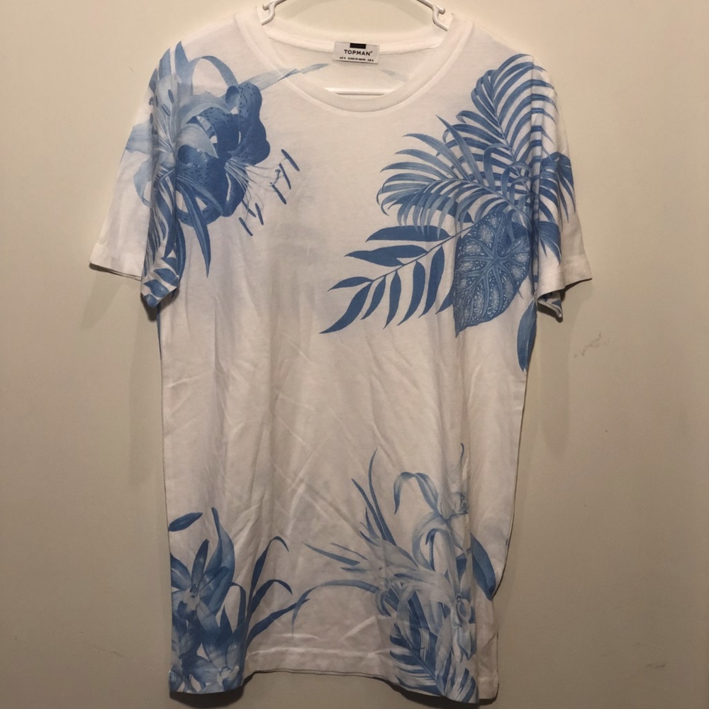 Topman Men's Small Hawaiian Tee White and Blue